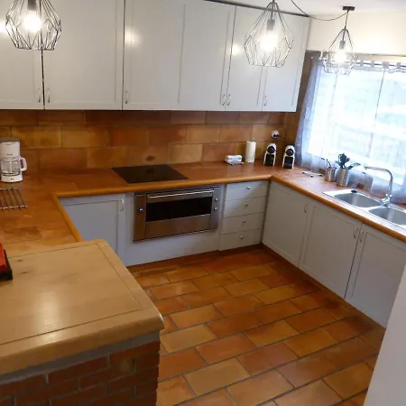 בית נופש Grand Saint-lary Centre Pour 15 Pers. Pouvant Accueillir Jusqu'a 17 Pers. *