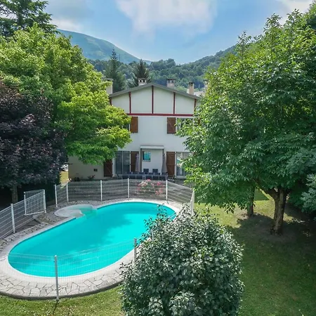 Grand Saint-lary Centre Pour 15 Pers. Pouvant Accueillir Jusqu'a 17 Pers. サン・ラリー・スラン